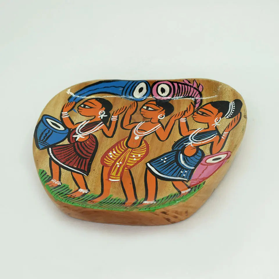 Hearts and Crafts Wood Platter | Designer Serving Tray | Wooden Decorative Platter