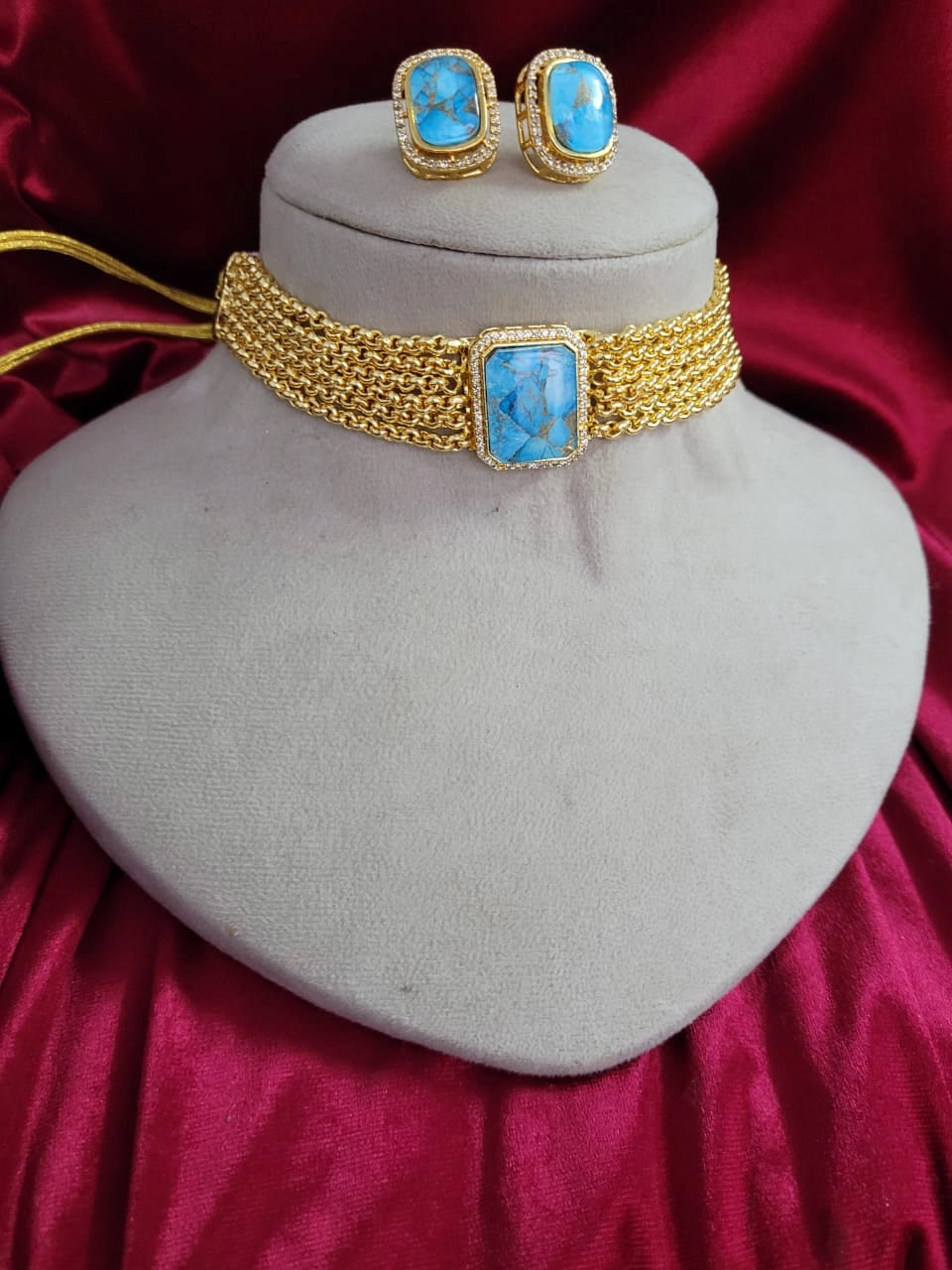 dublate and coper stone necklaces with earing